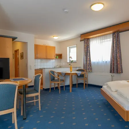 Residenz Royal 3* Sandhausen