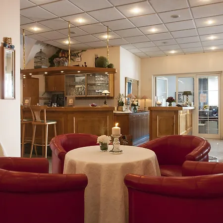 Residenz Royal Hotel apartamentowy