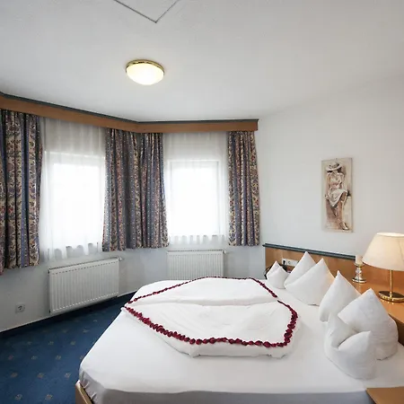 Apartahotel Residenz Royal 3*