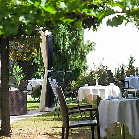 Residenz Royal Aparthotel 3*