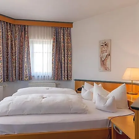 Hotel apartamentowy Residenz Royal 3*