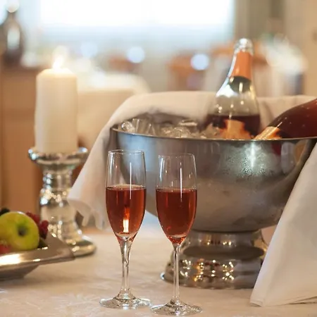 Residenz Royal Hotel apartamentowy 3*