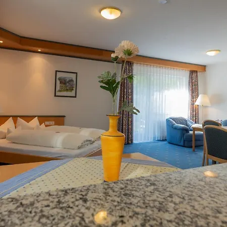 Lägenhetshotell Residenz Royal 3*